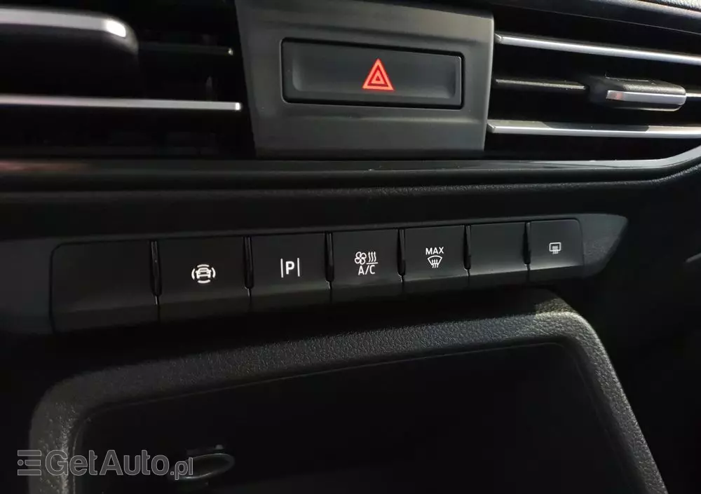 FORD Tourneo Connect 2.0 EcoBlue Titanium