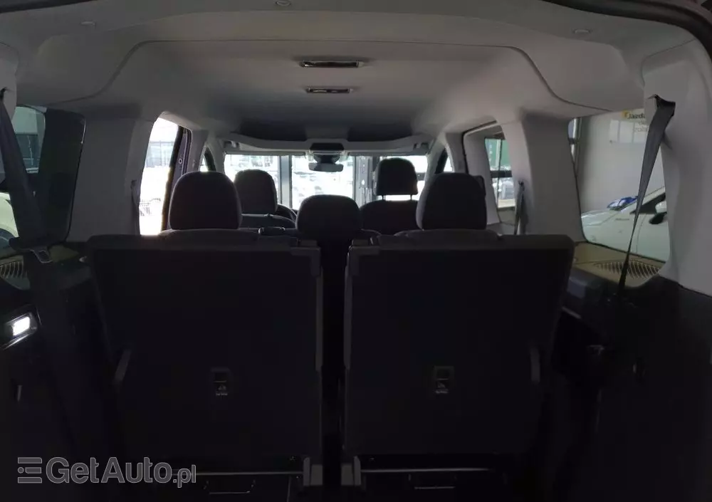 FORD Tourneo Connect 2.0 EcoBlue Titanium