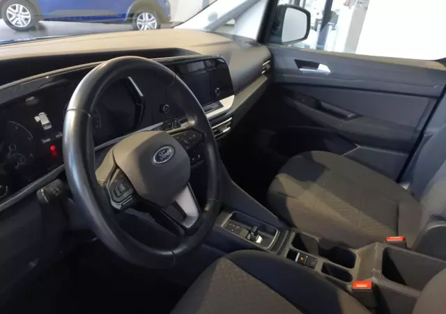 FORD Tourneo Connect 2.0 EcoBlue Titanium