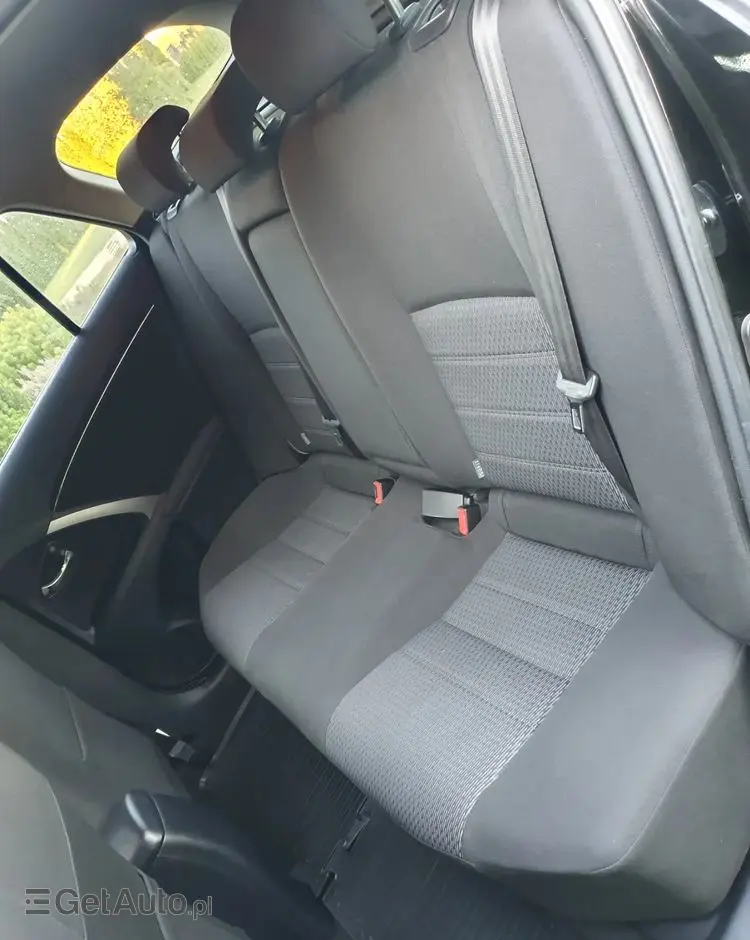 TOYOTA Avensis Combi 1.8 Multidrive S Executive