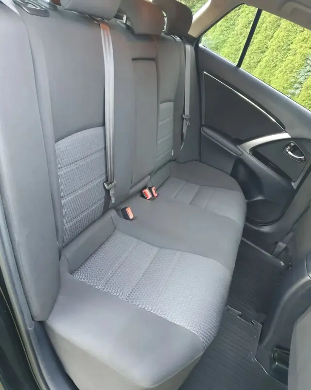 TOYOTA Avensis Combi 1.8 Multidrive S Executive