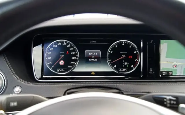 MERCEDES-BENZ Klasa S 500 4-Matic 7G-TRONIC