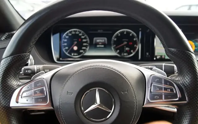 MERCEDES-BENZ Klasa S 500 4-Matic 7G-TRONIC