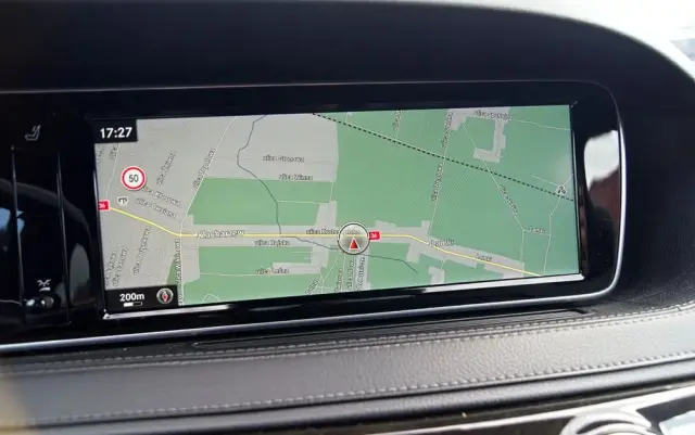 MERCEDES-BENZ Klasa S 500 4-Matic 7G-TRONIC