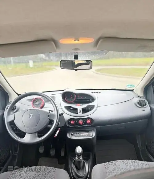 RENAULT Twingo 