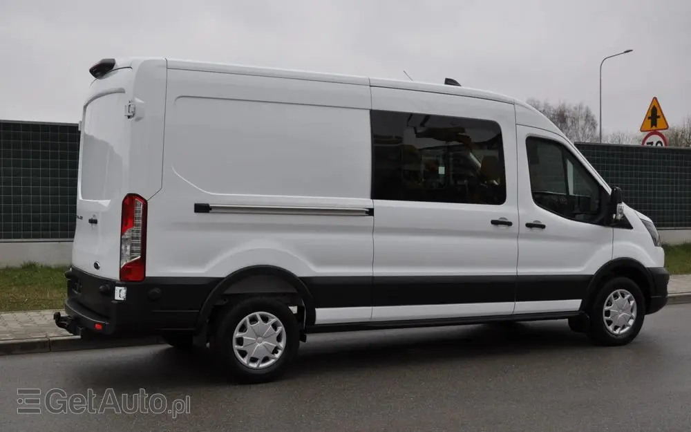 FORD TRANSIT L3H2 DCiV RWD TREND 7os BRYGADOWY FABRYCZNIE NOWY DOSTĘPNY OD RĘKI NA GWARANCJI 