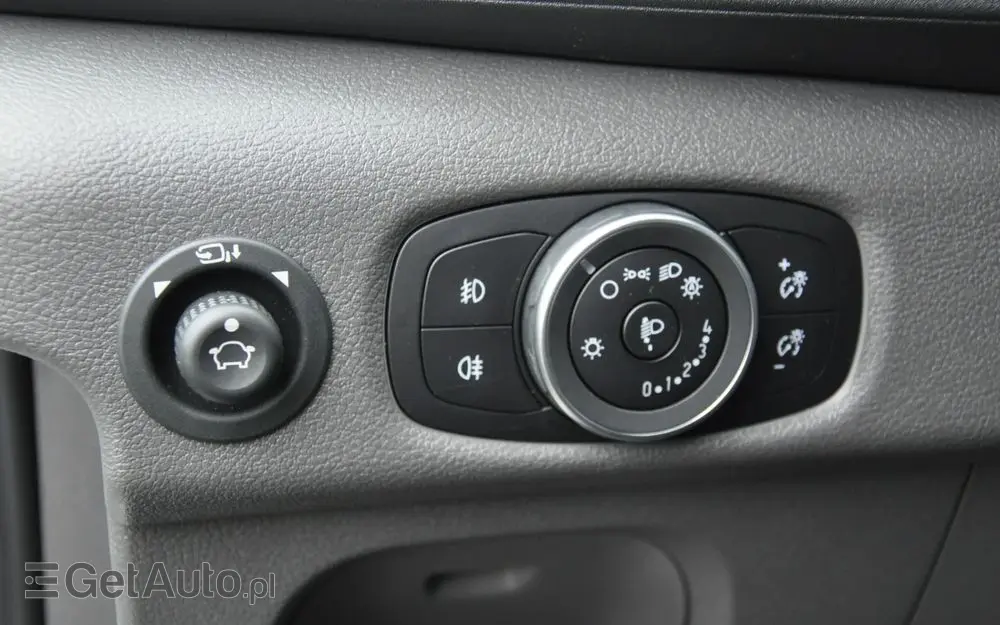 FORD TRANSIT L3H2 DCiV RWD TREND 7os BRYGADOWY FABRYCZNIE NOWY DOSTĘPNY OD RĘKI NA GWARANCJI 