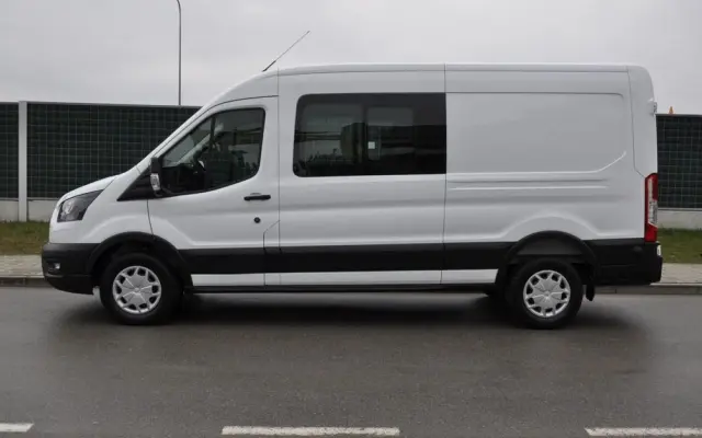 FORD TRANSIT L3H2 DCiV RWD TREND 7os BRYGADOWY FABRYCZNIE NOWY DOSTĘPNY OD RĘKI NA GWARANCJI 