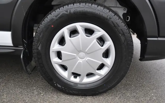 FORD TRANSIT L3H2 DCiV RWD TREND 7os BRYGADOWY FABRYCZNIE NOWY DOSTĘPNY OD RĘKI NA GWARANCJI 