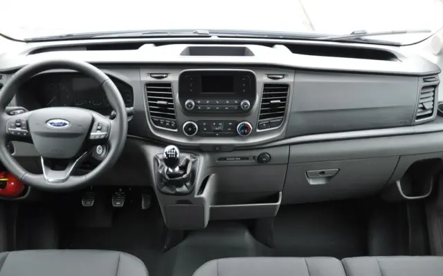 FORD TRANSIT L3H2 DCiV RWD TREND 7os BRYGADOWY FABRYCZNIE NOWY DOSTĘPNY OD RĘKI NA GWARANCJI 