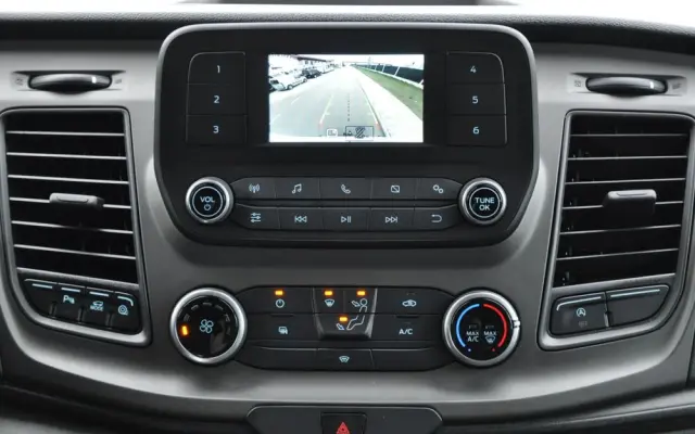 FORD TRANSIT L3H2 DCiV RWD TREND 7os BRYGADOWY FABRYCZNIE NOWY DOSTĘPNY OD RĘKI NA GWARANCJI 