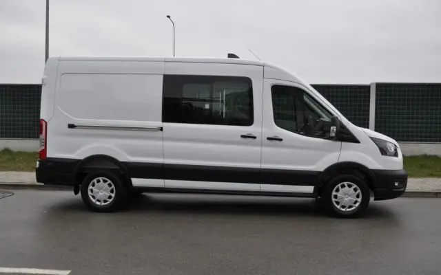 FORD TRANSIT L3H2 DCiV RWD TREND 7os BRYGADOWY FABRYCZNIE NOWY DOSTĘPNY OD RĘKI NA GWARANCJI 