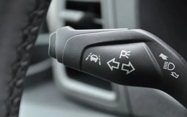 FORD TRANSIT L3H2 DCiV RWD TREND 7os BRYGADOWY FABRYCZNIE NOWY DOSTĘPNY OD RĘKI NA GWARANCJI 