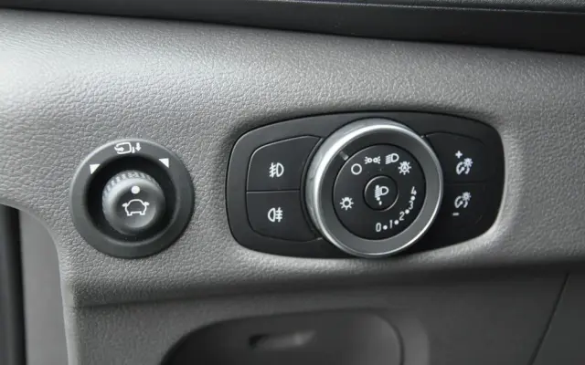 FORD TRANSIT L3H2 DCiV RWD TREND 7os BRYGADOWY FABRYCZNIE NOWY DOSTĘPNY OD RĘKI NA GWARANCJI 