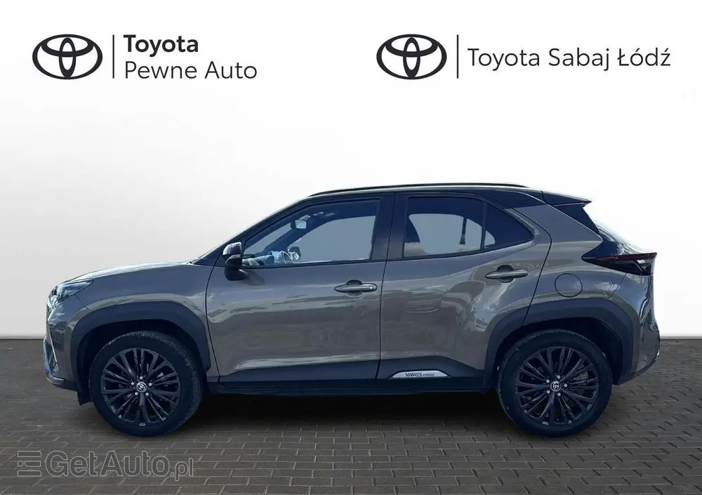 TOYOTA Yaris Cross Hybrid 1.5 Adventure 4x4