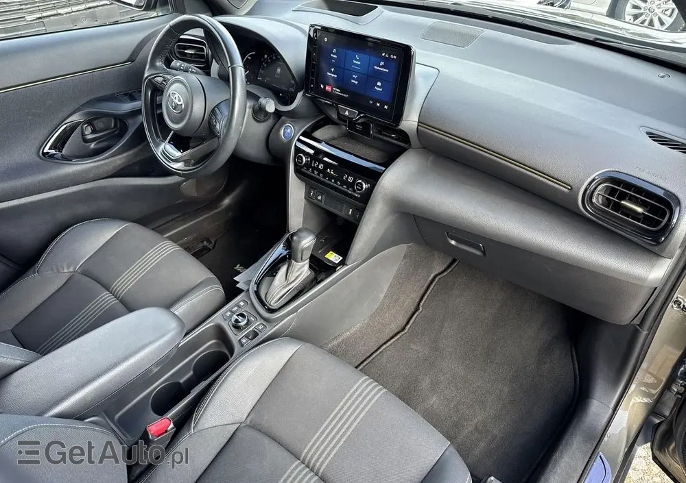 TOYOTA Yaris Cross Hybrid 1.5 Adventure 4x4