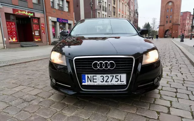 AUDI A3 2.0 TDI DPF Ambition