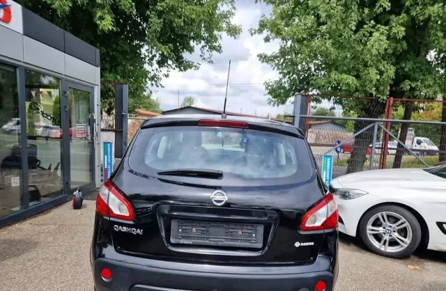 NISSAN Qashqai 1.6 (114 KM)