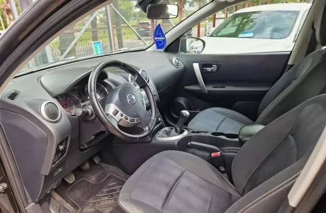NISSAN Qashqai 1.6 (114 KM)