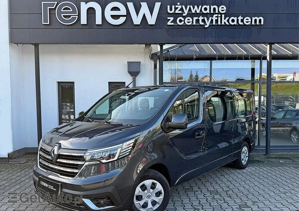 RENAULT Trafic 