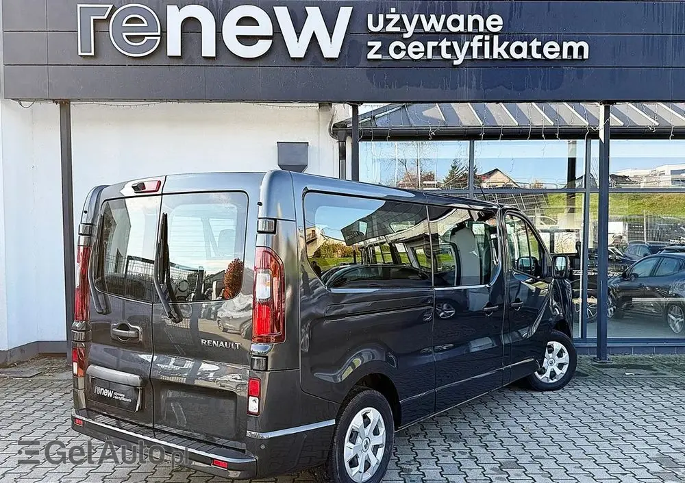 RENAULT Trafic 