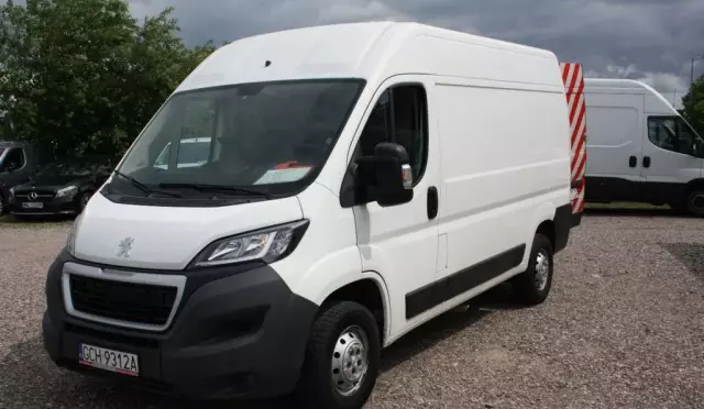 PEUGEOT Boxer 