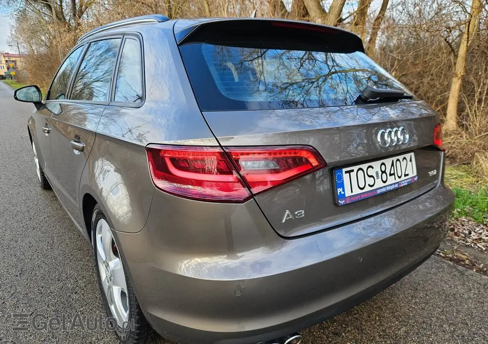 AUDI A3 Sportback 