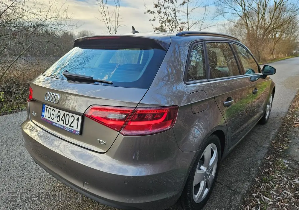 AUDI A3 Sportback 