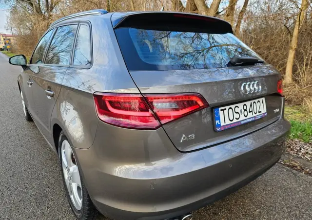 AUDI A3 Sportback 