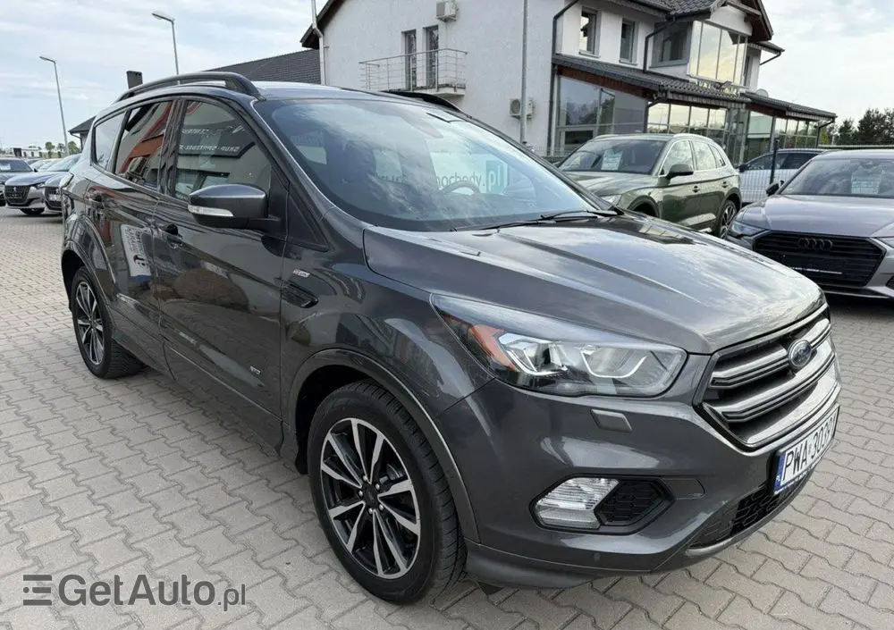FORD Kuga 2.0 TDCi AWD ST-Line