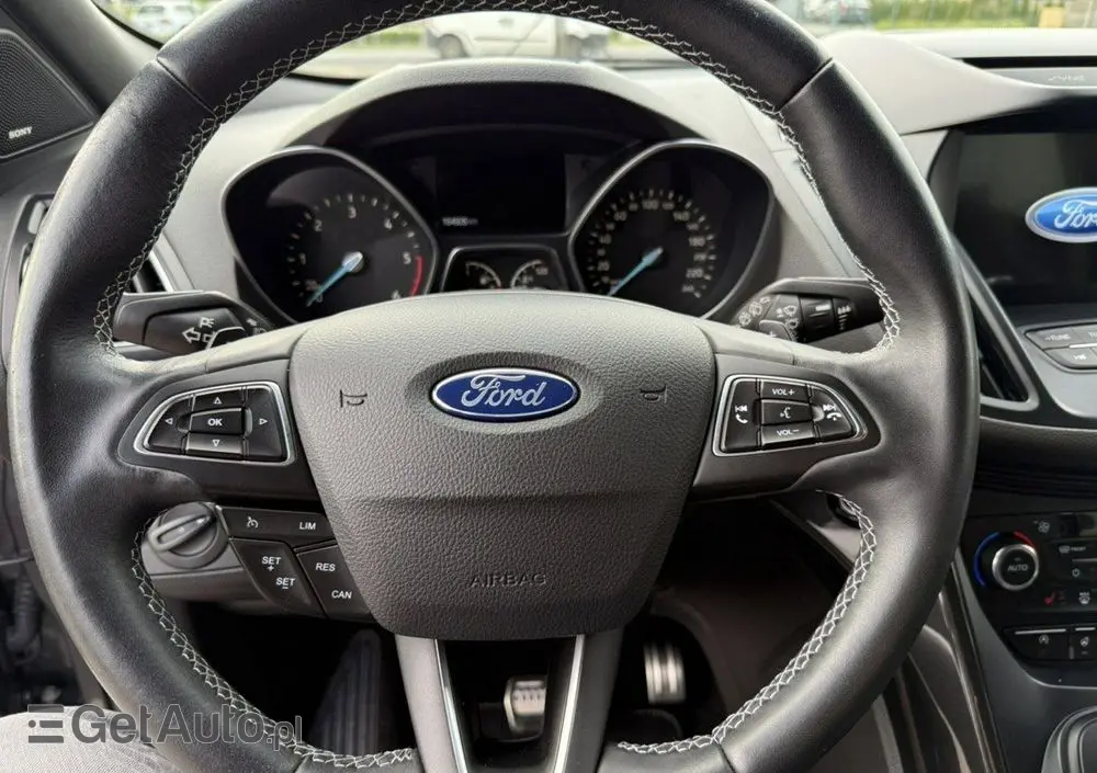 FORD Kuga 2.0 TDCi AWD ST-Line