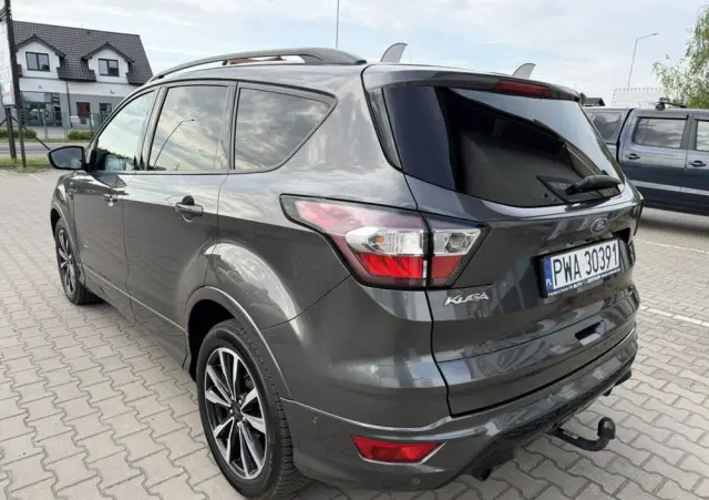 FORD Kuga 2.0 TDCi AWD ST-Line
