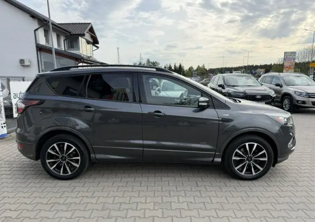 FORD Kuga 2.0 TDCi AWD ST-Line
