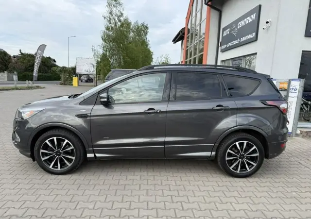 FORD Kuga 2.0 TDCi AWD ST-Line