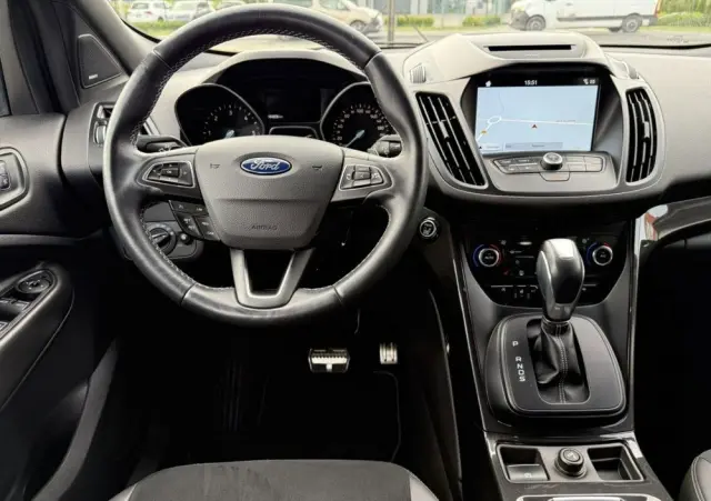 FORD Kuga 2.0 TDCi AWD ST-Line