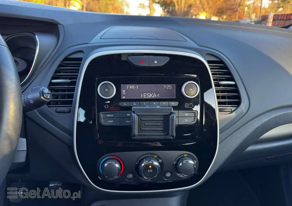 RENAULT Captur ENERGY TCe 90 Start&Stop Life