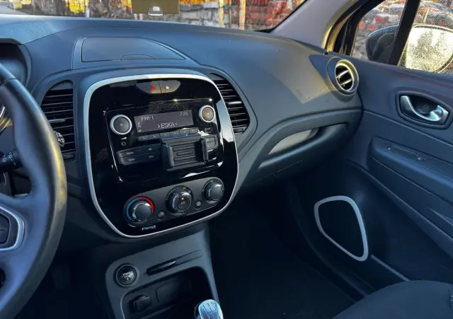 RENAULT Captur ENERGY TCe 90 Start&Stop Life