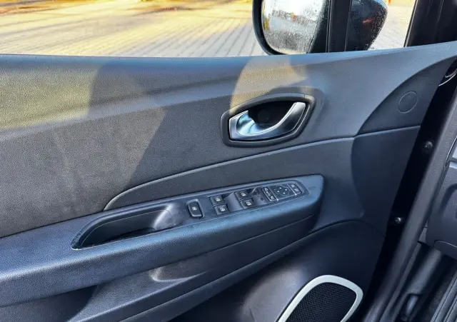 RENAULT Captur ENERGY TCe 90 Start&Stop Life