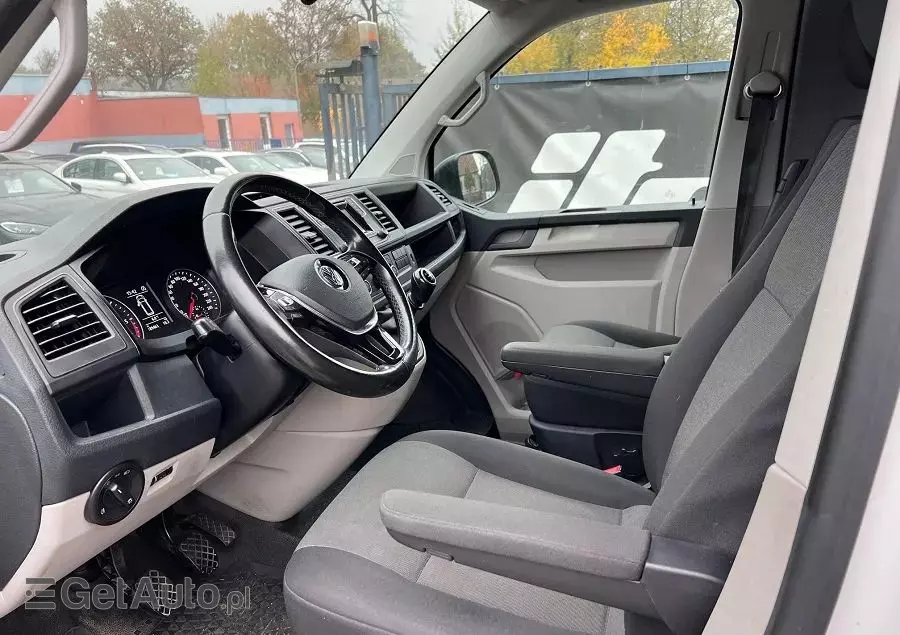 VOLKSWAGEN 2.0TDI 4Motion 150ps Transporter T6 Kamera Webasto SERWISOWANY!! 