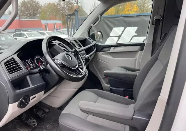 VOLKSWAGEN 2.0TDI 4Motion 150ps Transporter T6 Kamera Webasto SERWISOWANY!! 