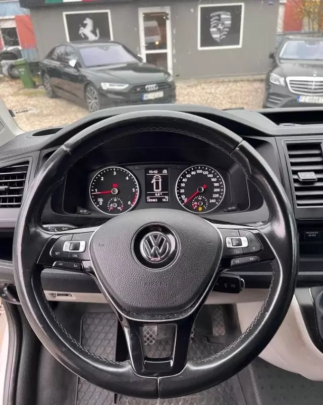 VOLKSWAGEN 2.0TDI 4Motion 150ps Transporter T6 Kamera Webasto SERWISOWANY!! 