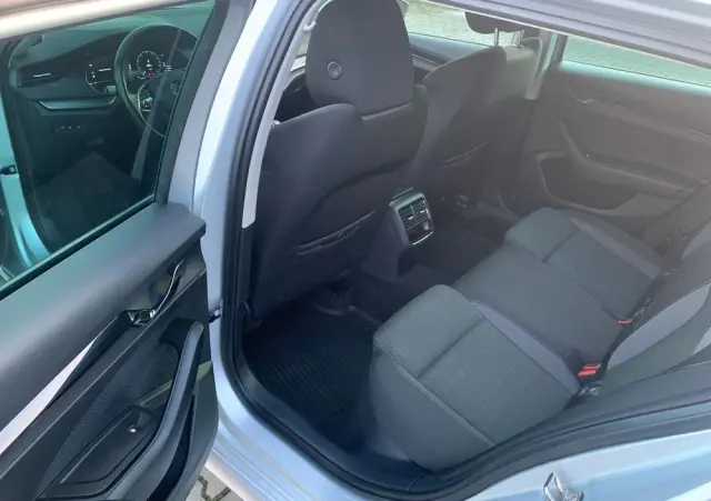 SKODA Octavia 2.0 TDI Ambition