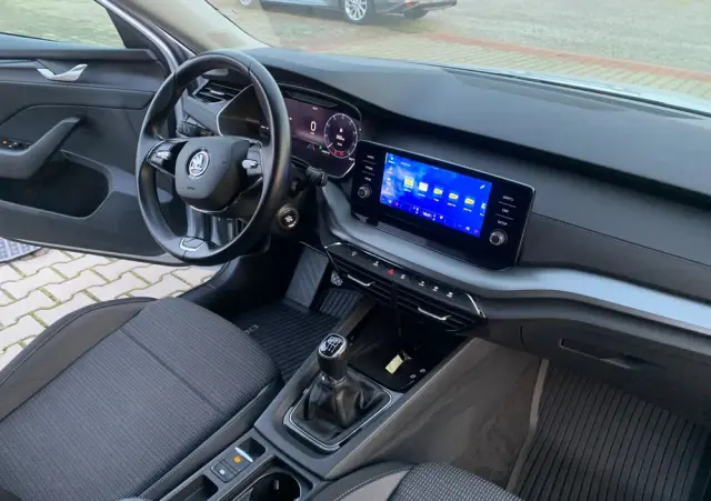 SKODA Octavia 2.0 TDI Ambition