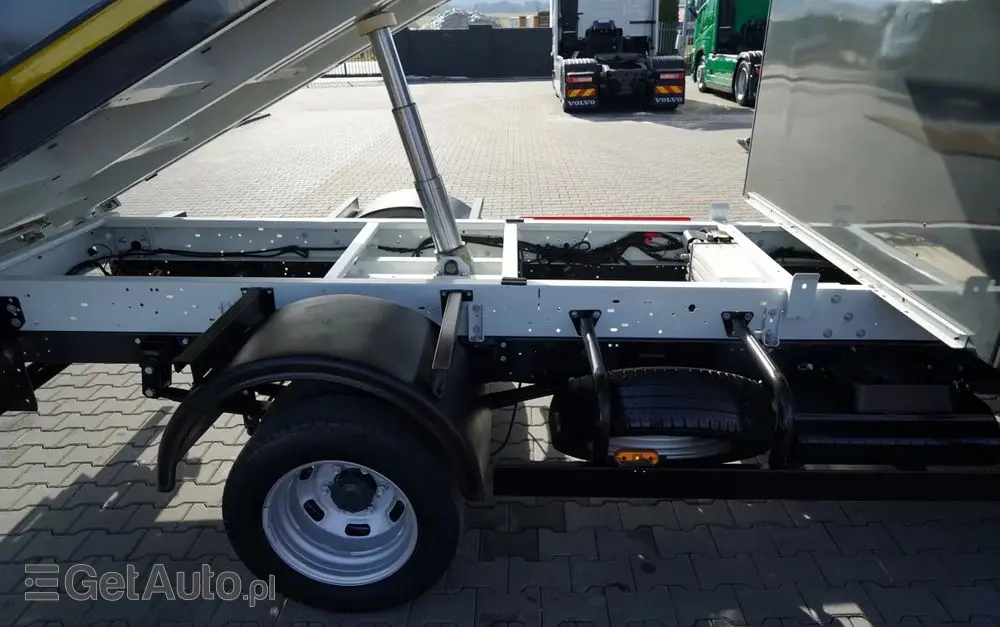 IVECO DAILY 35-180 / WYWROTKA TYLNOZSYPOWA / HI-MATIC / BLIŹNIAK / SPROWADZONY 