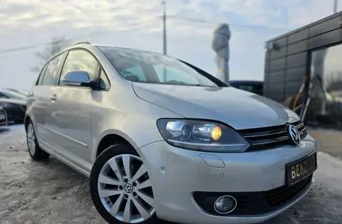 VOLKSWAGEN Golf Plus 