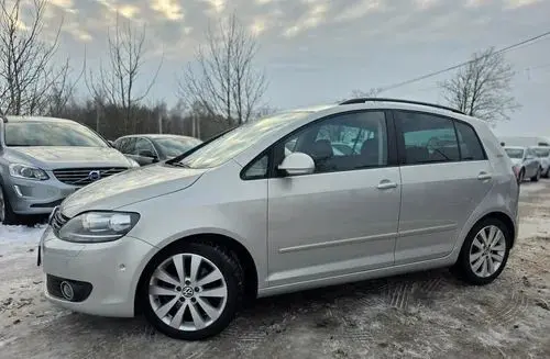 VOLKSWAGEN Golf Plus 