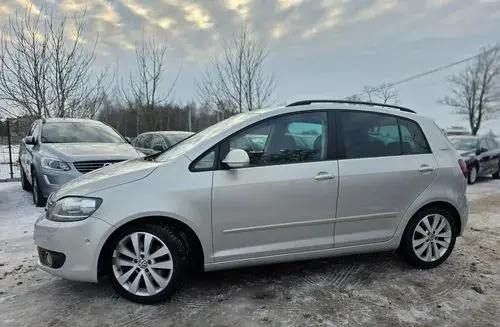 VOLKSWAGEN Golf Plus 