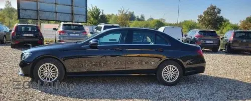 MERCEDES-BENZ Klasa E 