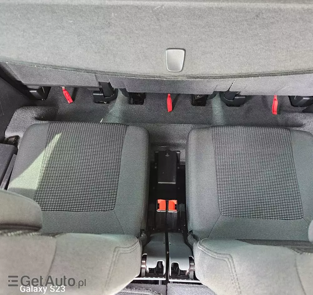 PEUGEOT 5008 155 THP Style