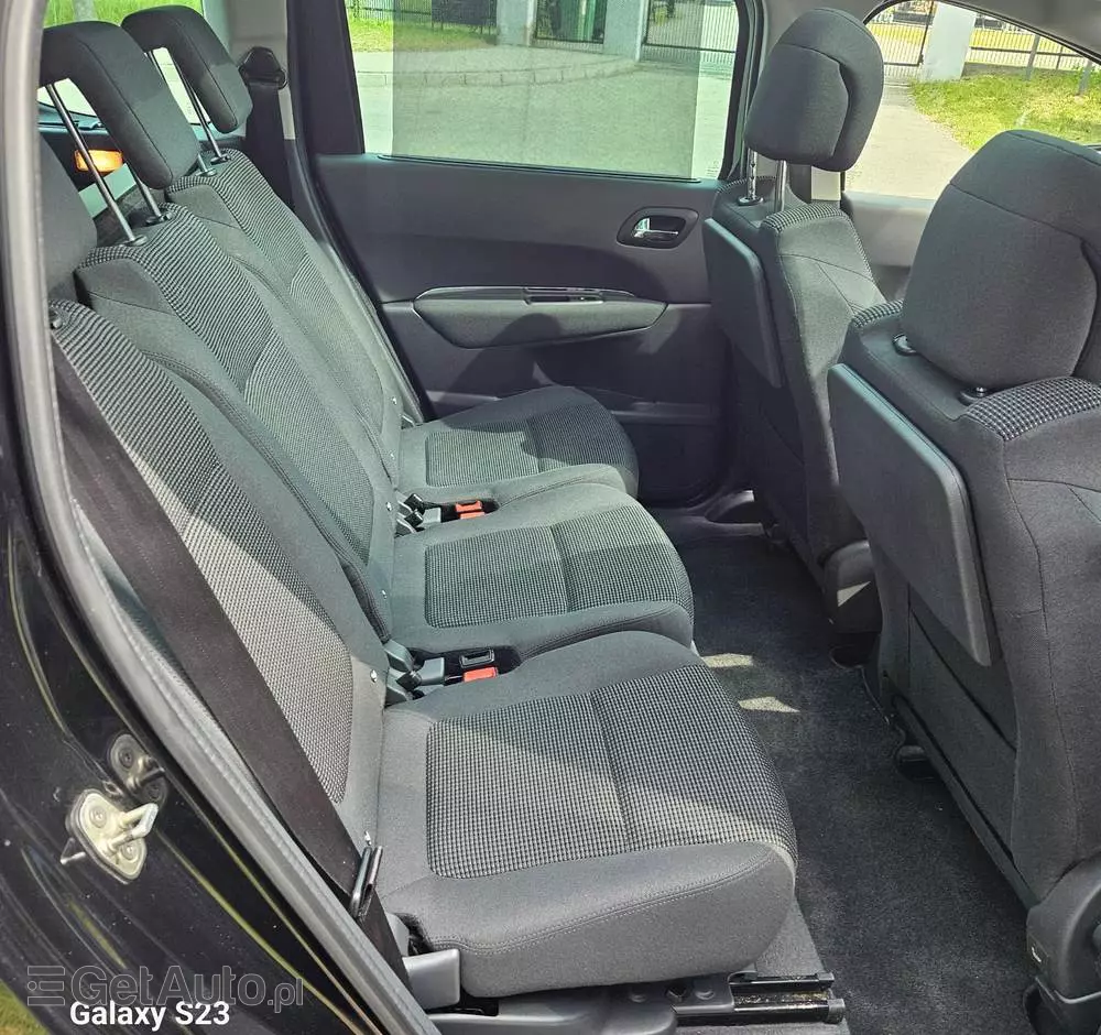 PEUGEOT 5008 155 THP Style